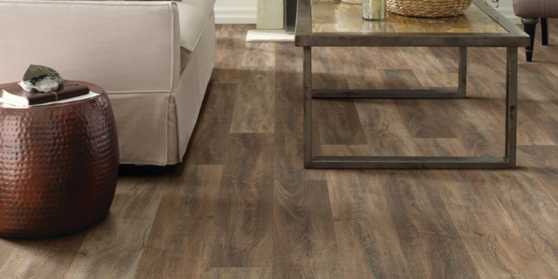 luxury-vinyl-installation-800x522